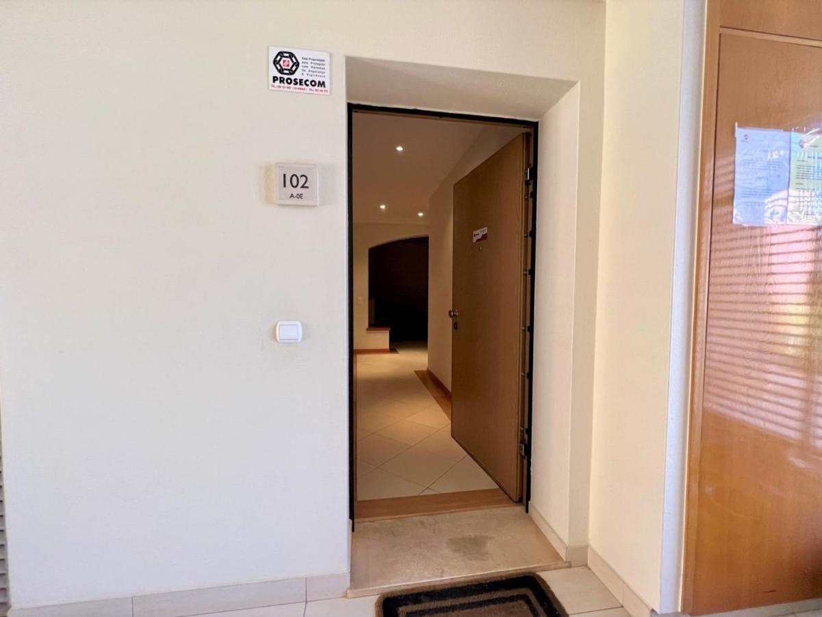 Vilamoura Victoria Gardens With Pool By Homing Exterior photo